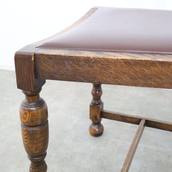 英国アンティークのダイニングチェアNo.2