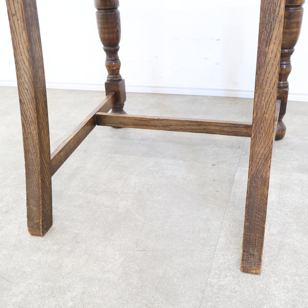 英国アンティークのダイニングチェアNo.2