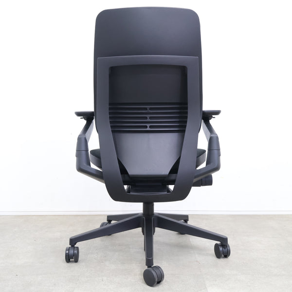 Steelcase Gesture オフィスチェア・ワークチェア