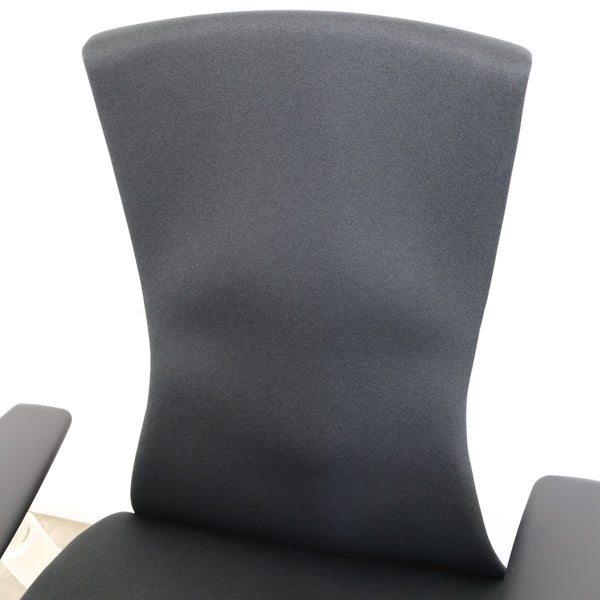 Herman Miller エンボディチェア Embody オフィスチェア（ホワイト）