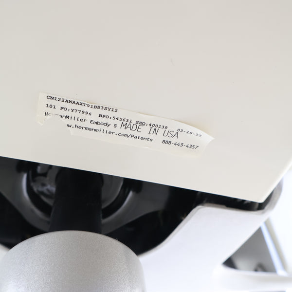 Herman Miller エンボディチェア Embody オフィスチェア（ホワイト）