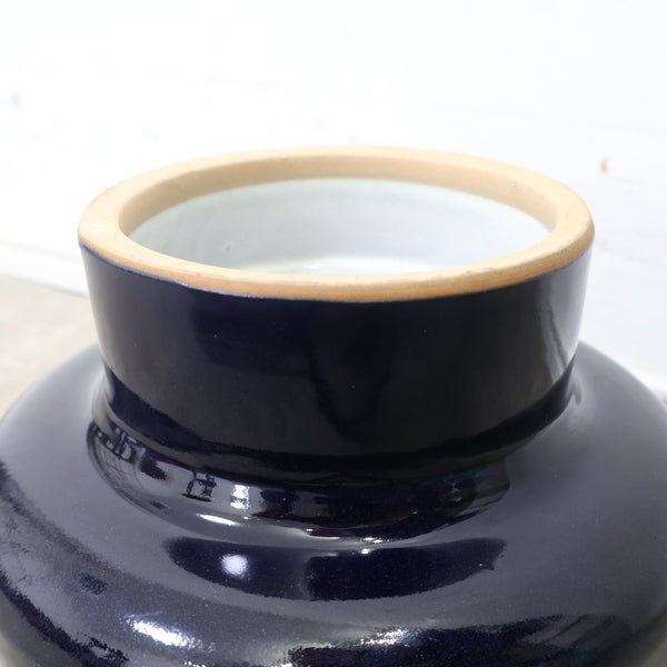 ブルーグリーンの睡蓮鉢