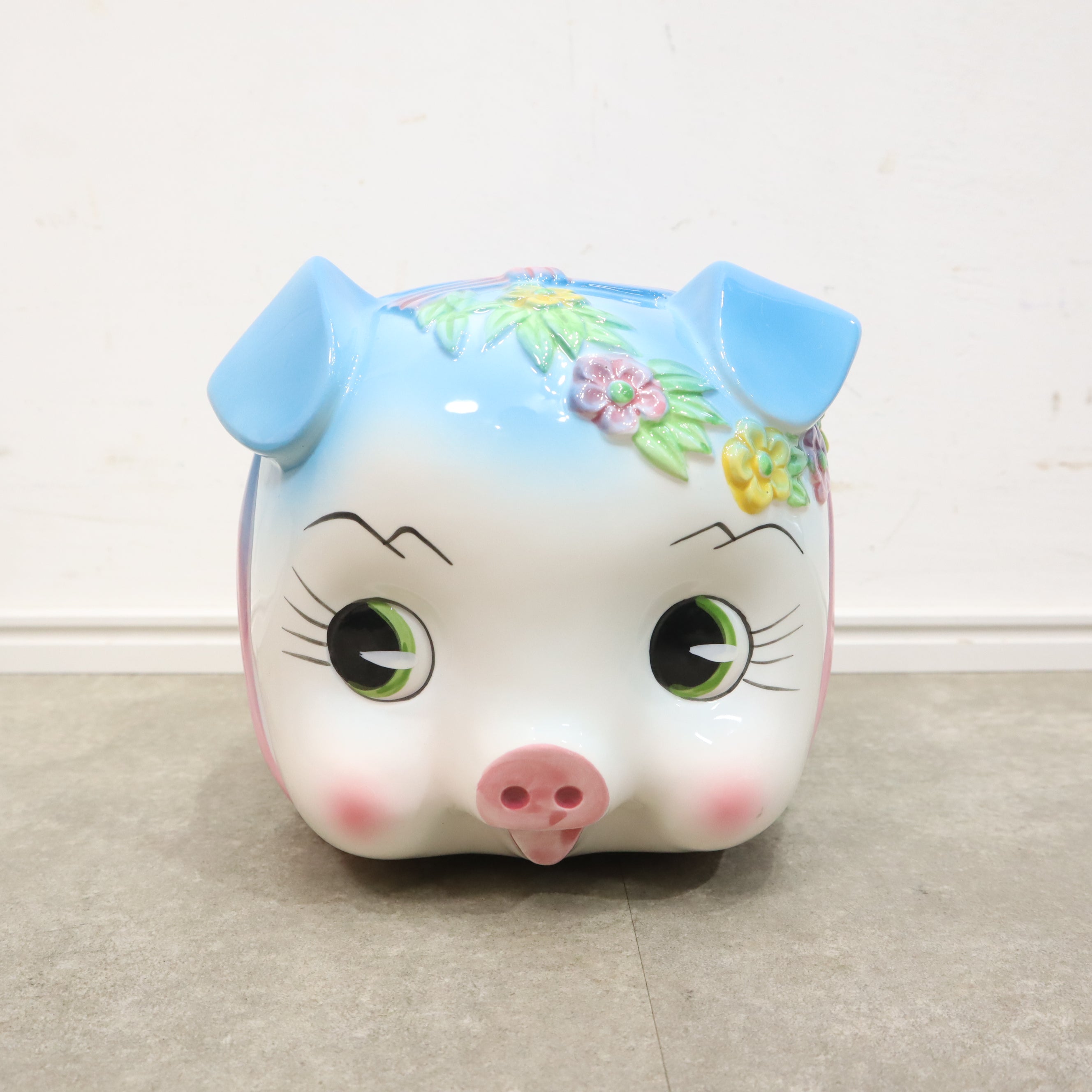 水色のブタさん貯金箱 – バナルオンラインショップ（BANUL）の通販なら