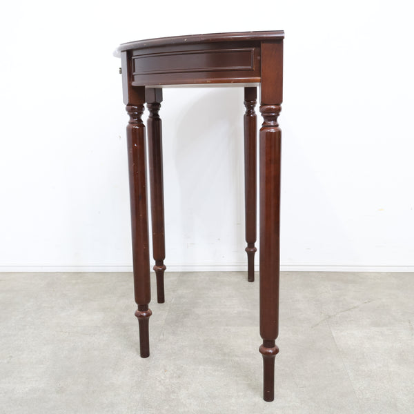 アンティーク調のコンソールデスク