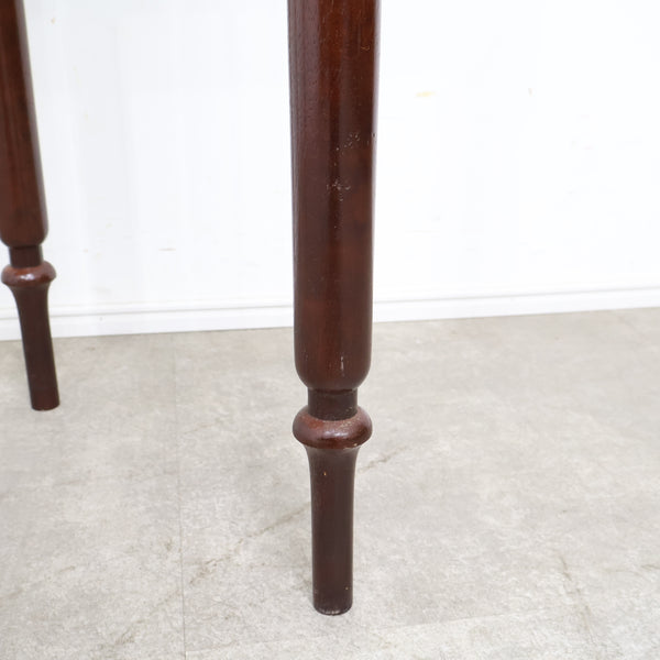 アンティーク調のコンソールデスク