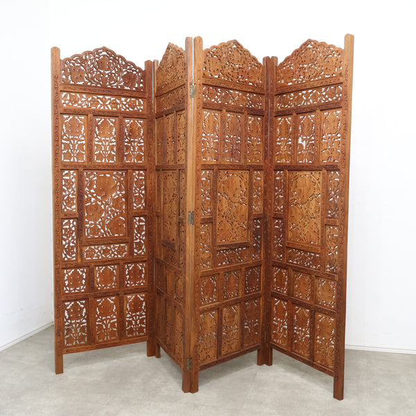 シーシャムウッド製の透かし彫りパーテーション