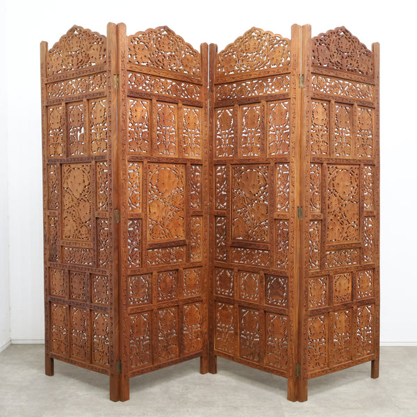 シーシャムウッド製の透かし彫りパーテーション