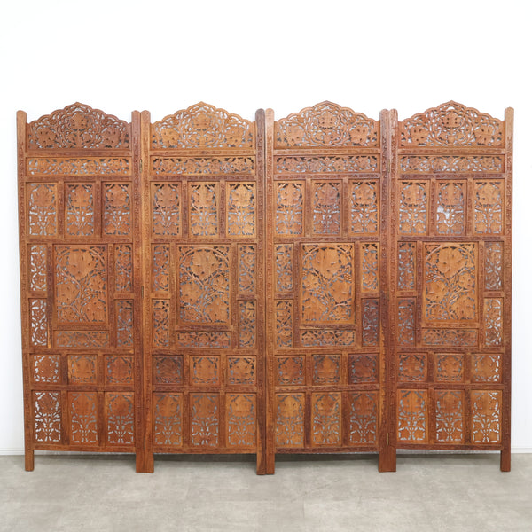 シーシャムウッド製の透かし彫りパーテーション