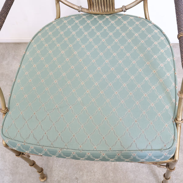 アイアンのエレガントなアームチェア No.1