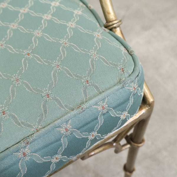 アイアンのエレガントなアームチェア No.1