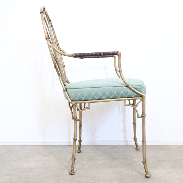 アイアンのエレガントなアームチェア No.1