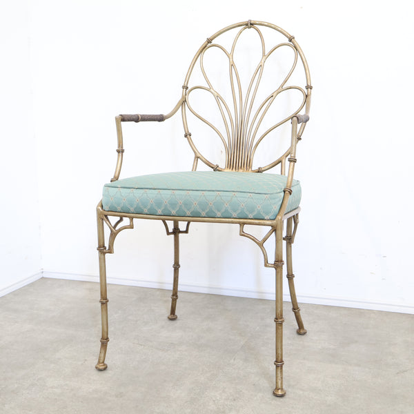 アイアンのエレガントなアームチェア No.2