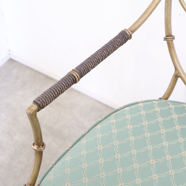 アイアンのエレガントなアームチェア No.2