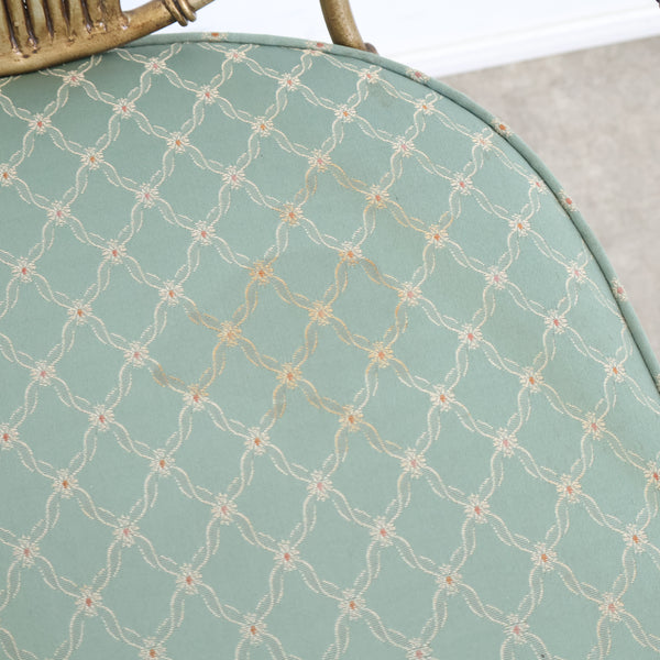 アイアンのエレガントなアームチェア No.2