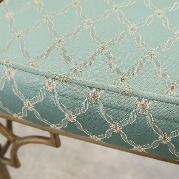 アイアンのエレガントなアームチェア No.2