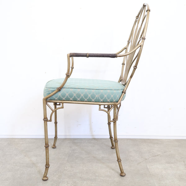 アイアンのエレガントなアームチェア No.2