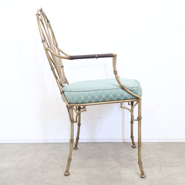 アイアンのエレガントなアームチェア No.2