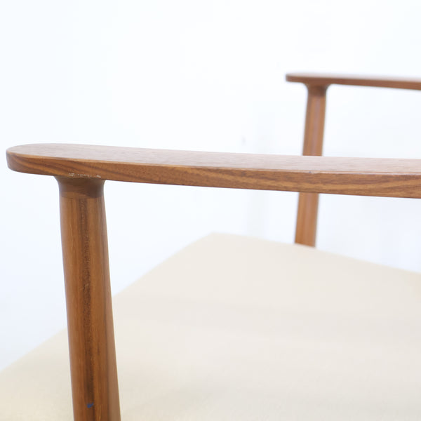 カリモク家具 CT6160シリーズのアームチェア