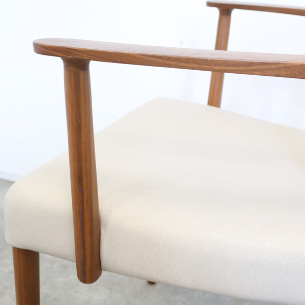 カリモク家具 CT6160シリーズのアームチェア