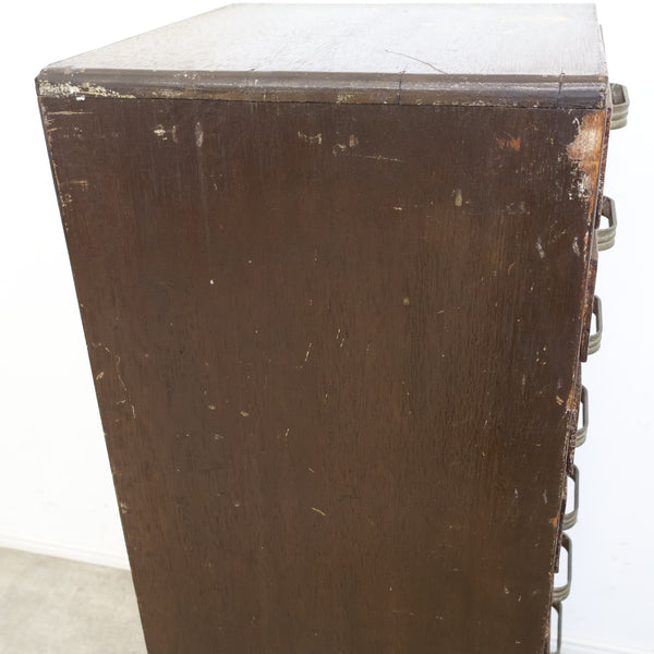 味わい深い10杯小引き出し・抽斗