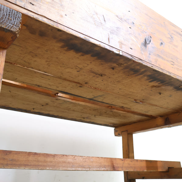 仕切り付き陳列棚・什器