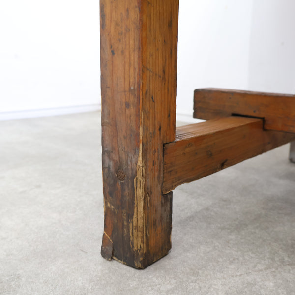 仕切り付き陳列棚・什器