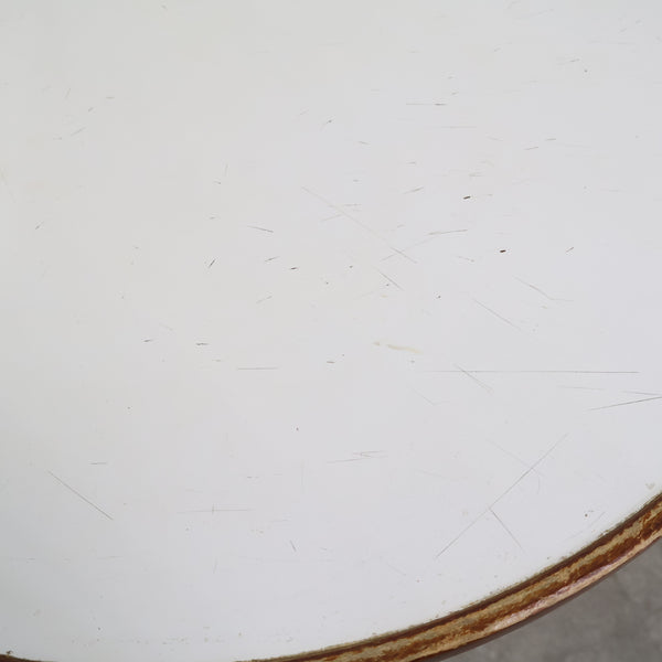 ラウンドテーブル（喫茶店・カフェテーブル ）