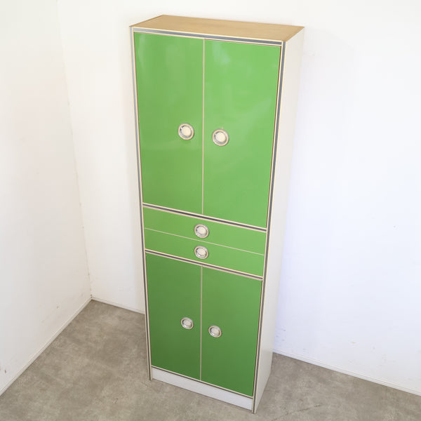 レトログリーンの収納棚・キャビネット