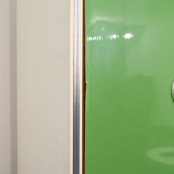 レトログリーンの収納棚・キャビネット