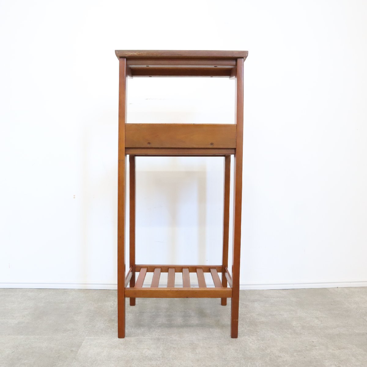 オールドカリモクのレトロな電話台 – バナルオンラインショップ