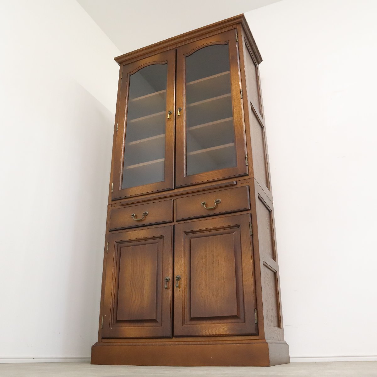 飛騨産業 キツツキマーク 天然木 食器棚 本棚 飾り棚 飛騨産業 キツツキマーク 天然木 食器棚 本棚 飾り棚