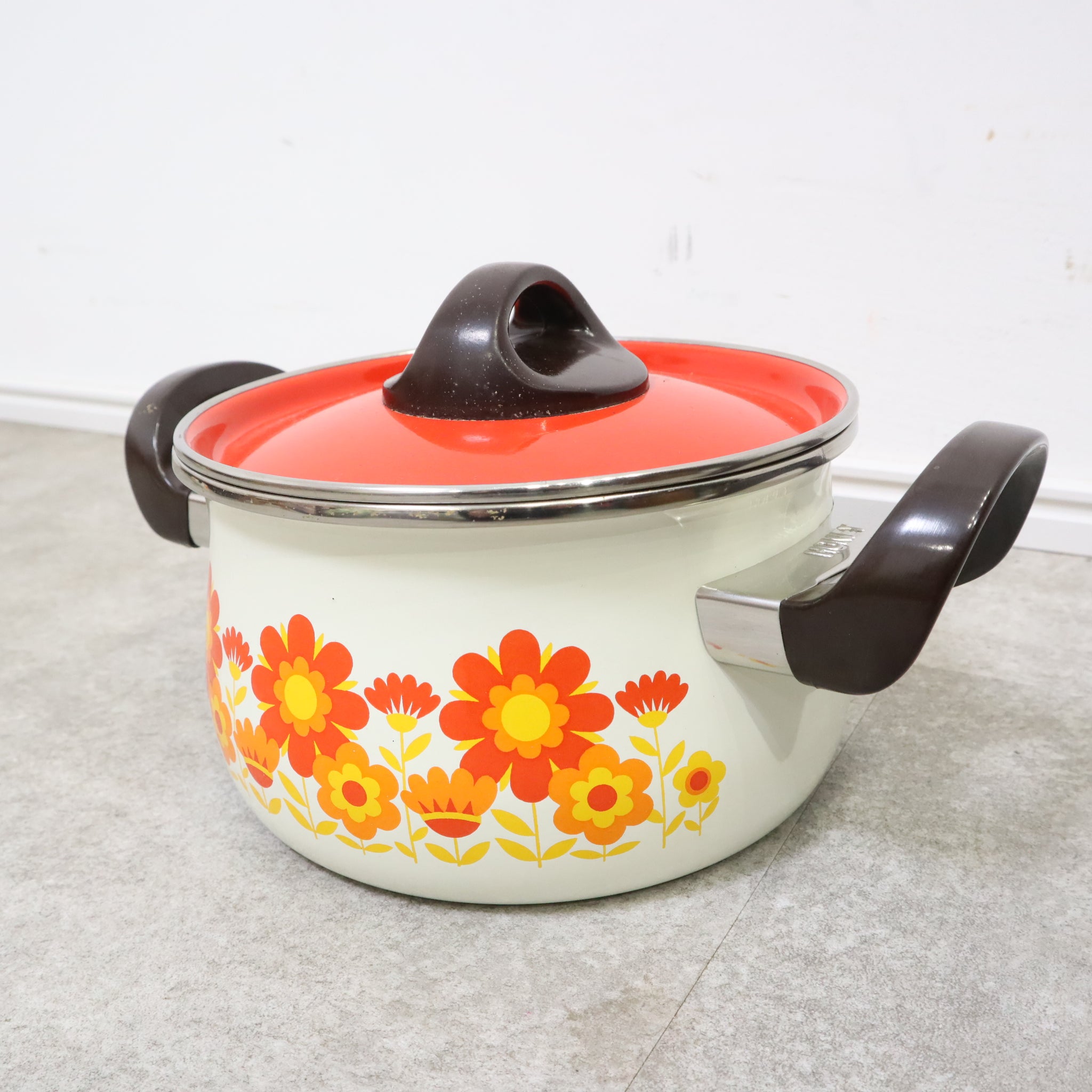 レトロ 花柄 ホーロー鍋 - キッチン/食器