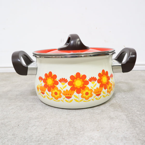レトロポップな花柄が可愛いハニーウェアのホーロー鍋
