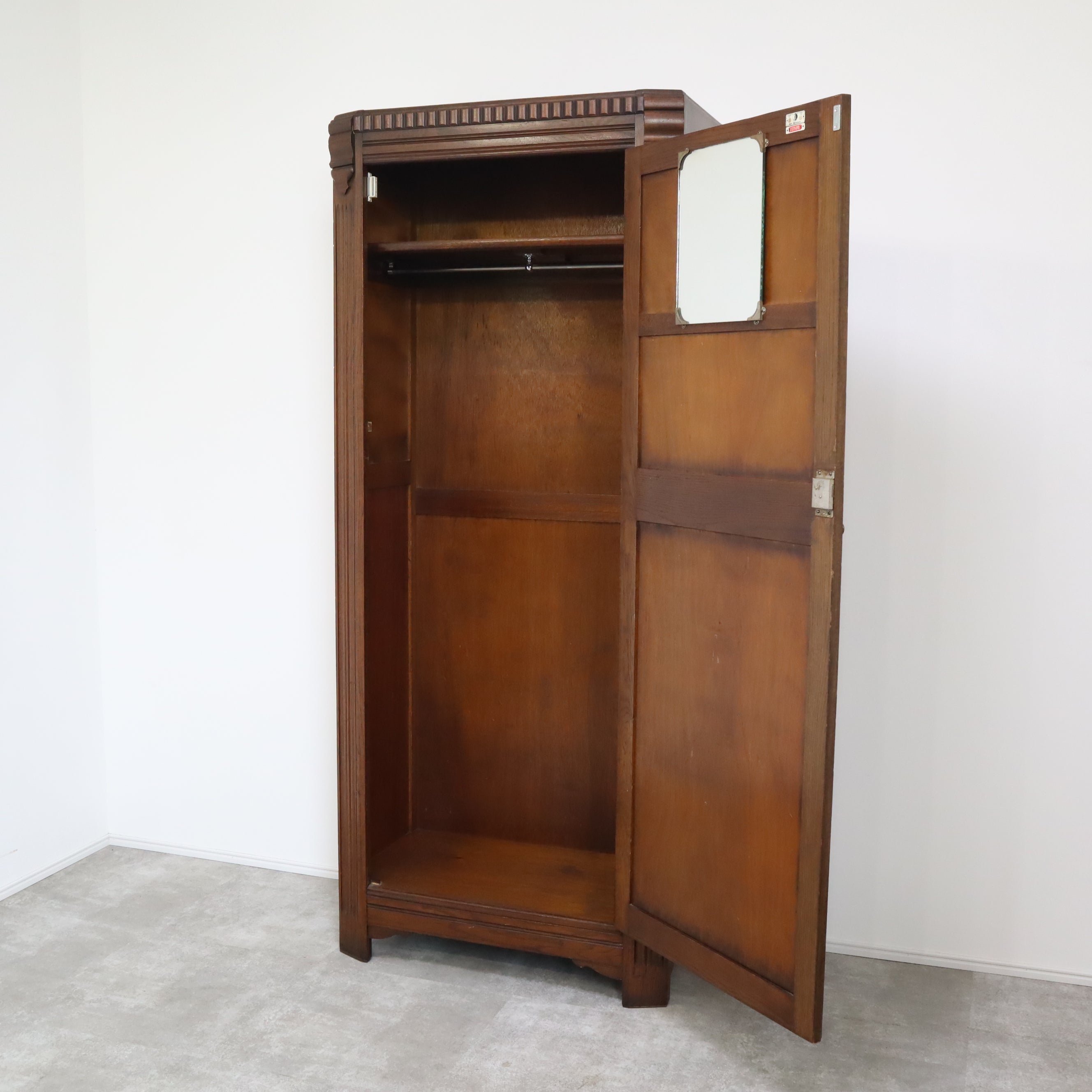ヴィンテージ Jaconomy Furniture 1930年代 ワードローブ クローゼット