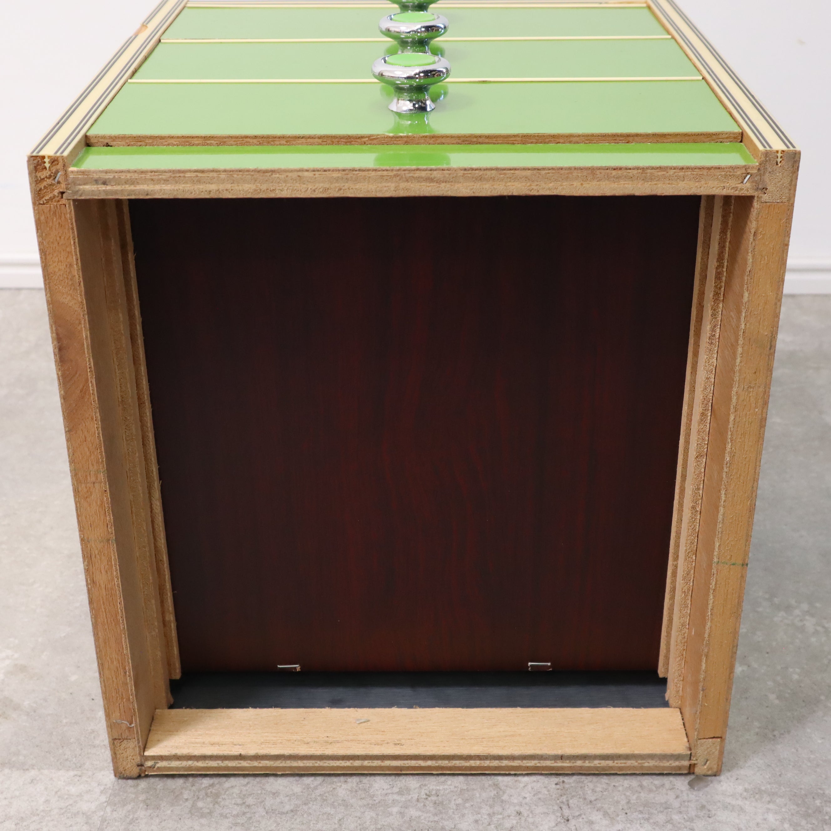 昭和レトロ レトロポップ 超美品 タンス 収納ケース 引き出し 花柄 グリーン 昭和レトロ レトロポップ 超美品 タンス 収納ケース 引き出し 花