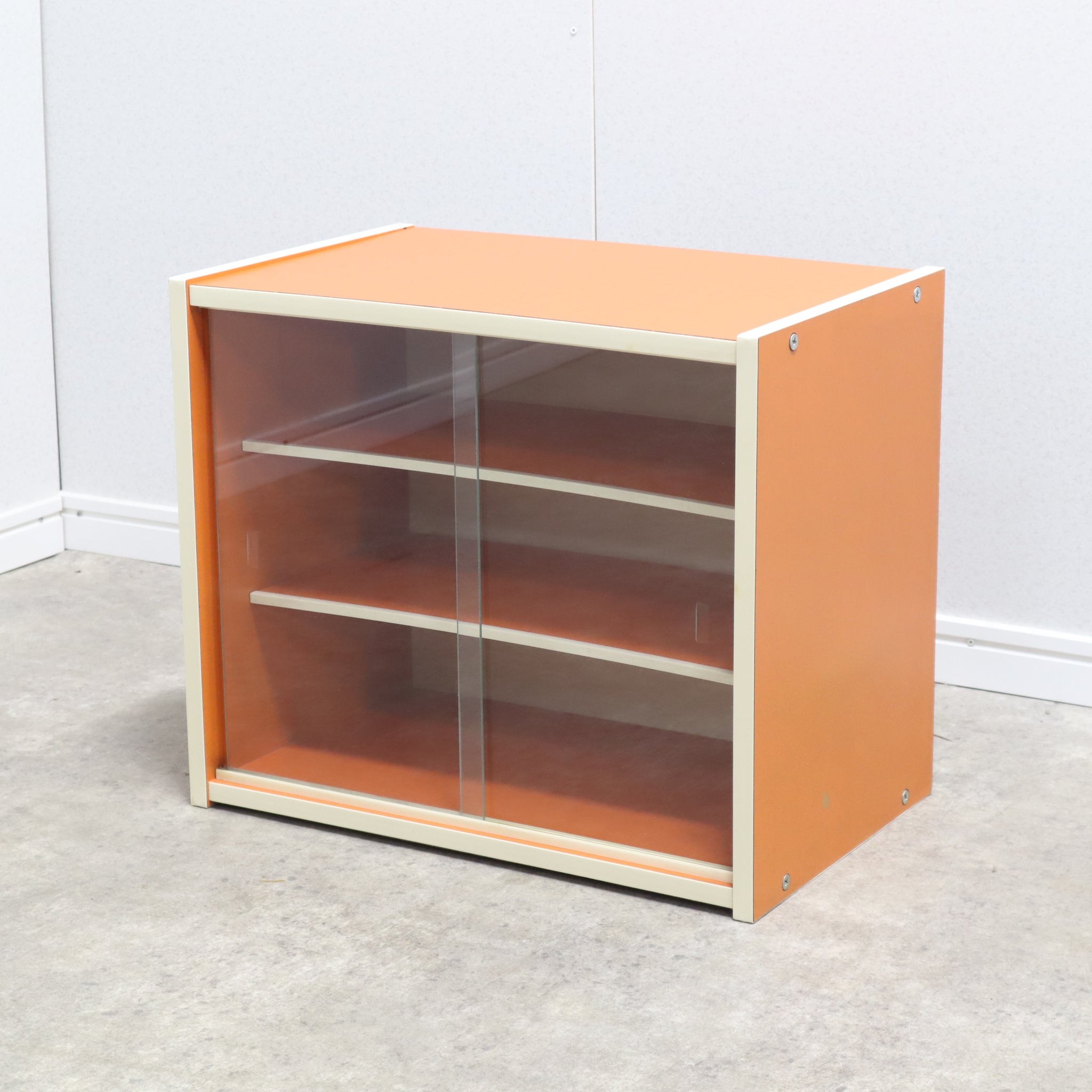 昭和レトロ　昭和の空気感が漂う収納家具の出品！ 昭和レトロの通販ならBANUL – ページ 69 – バナルオンラインショップ