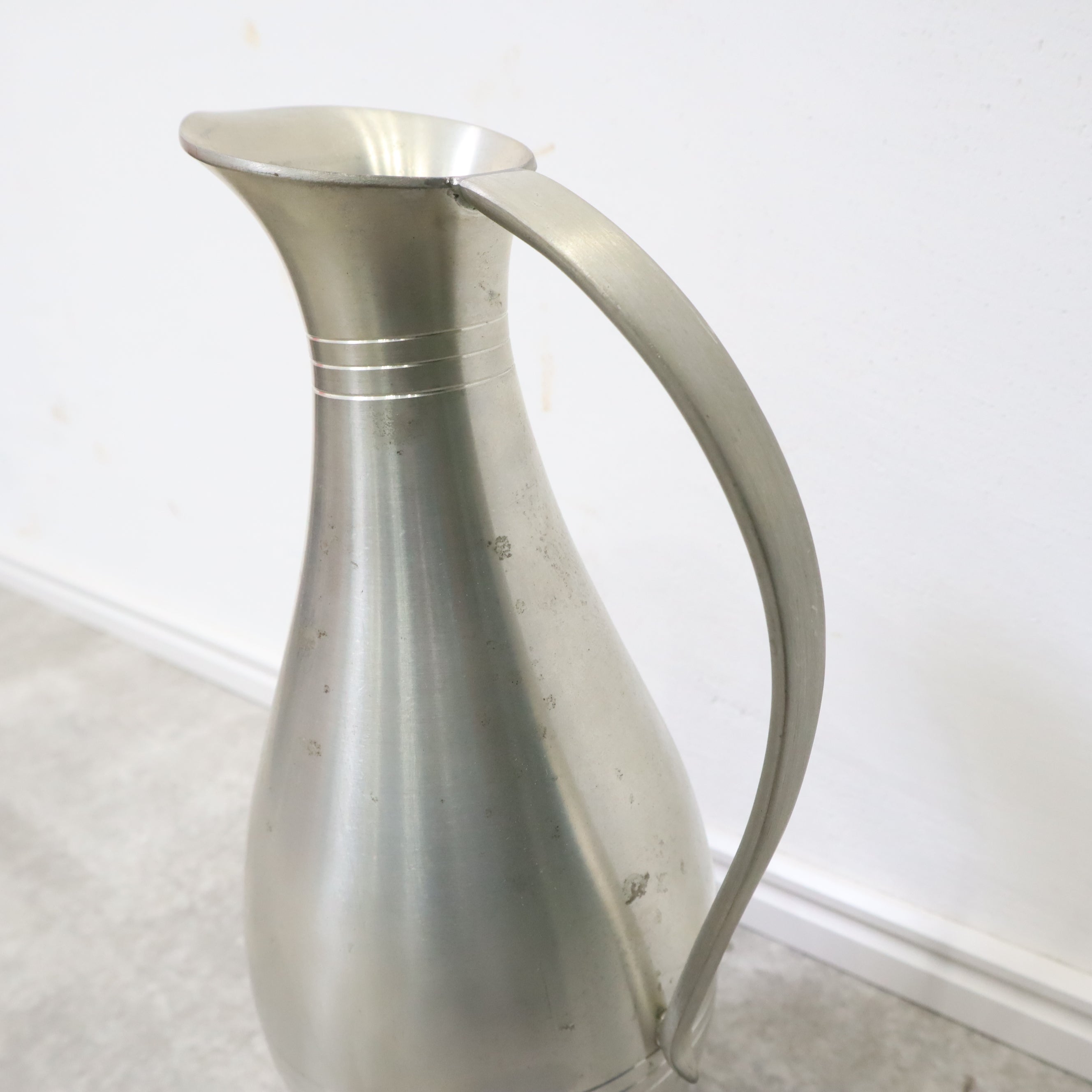 TUMASEK PEWTER 97%の水さし・一輪差し – バナルオンラインショップ
