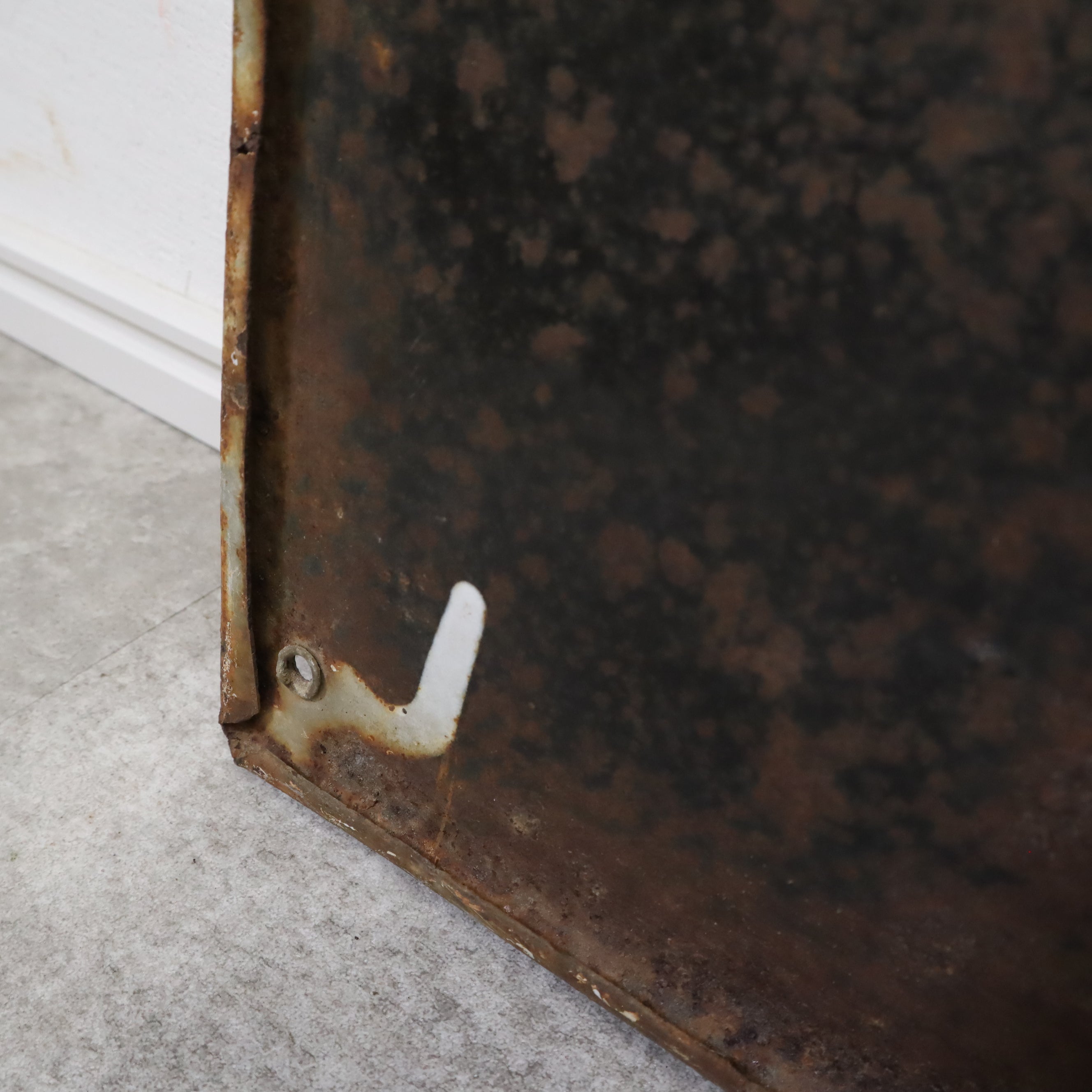 ホーロー看板付き小物入れ 壁掛け 威和胃腸薬 昭和レトロ ホーロー看板付き小物入れ 壁掛け 威和胃腸薬 昭和レトロ 昭和レトロ