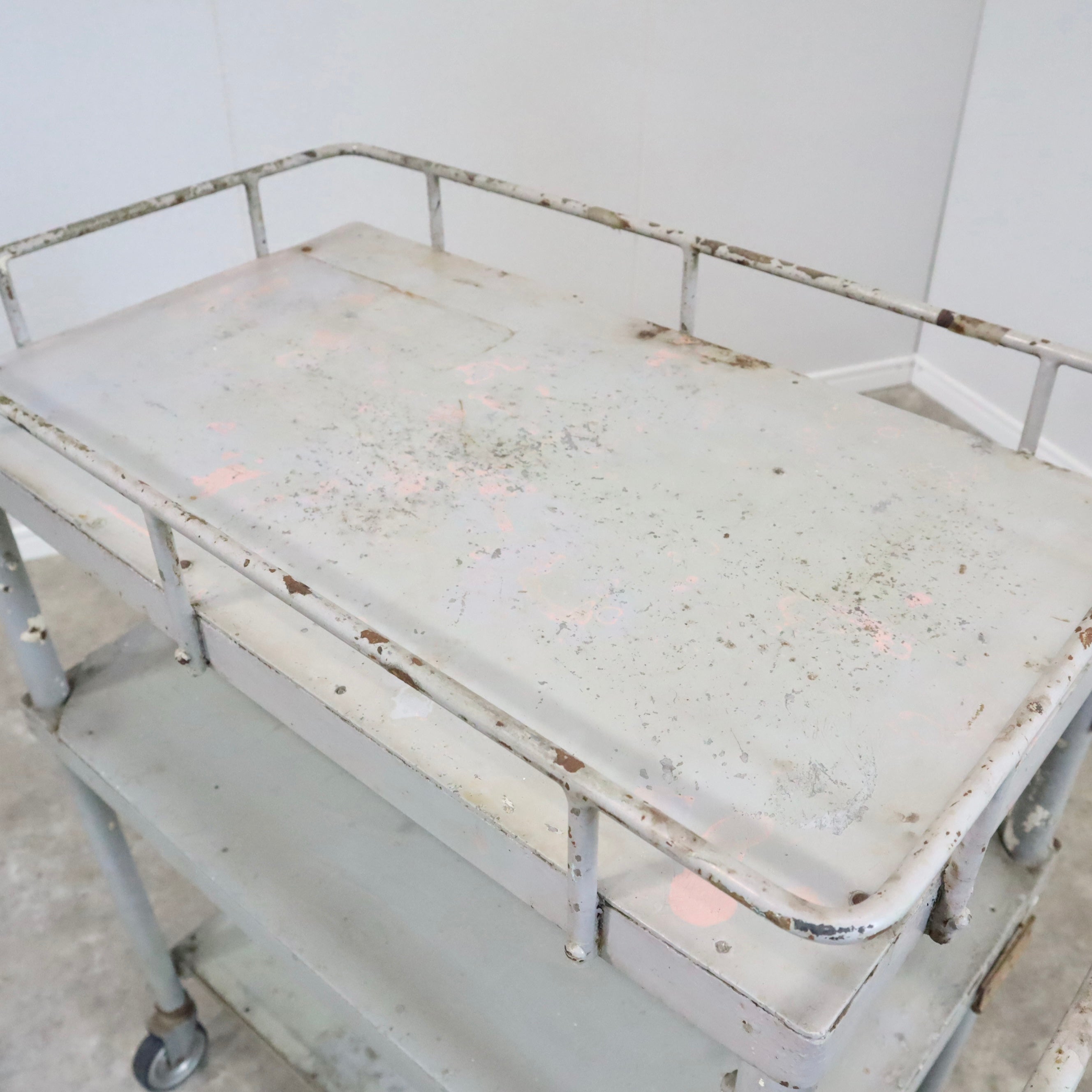 ワゴン、昭和レトロ、ヴィンテージ・スチールワゴン、オールド、インダストリアル tr_004_a.jpg