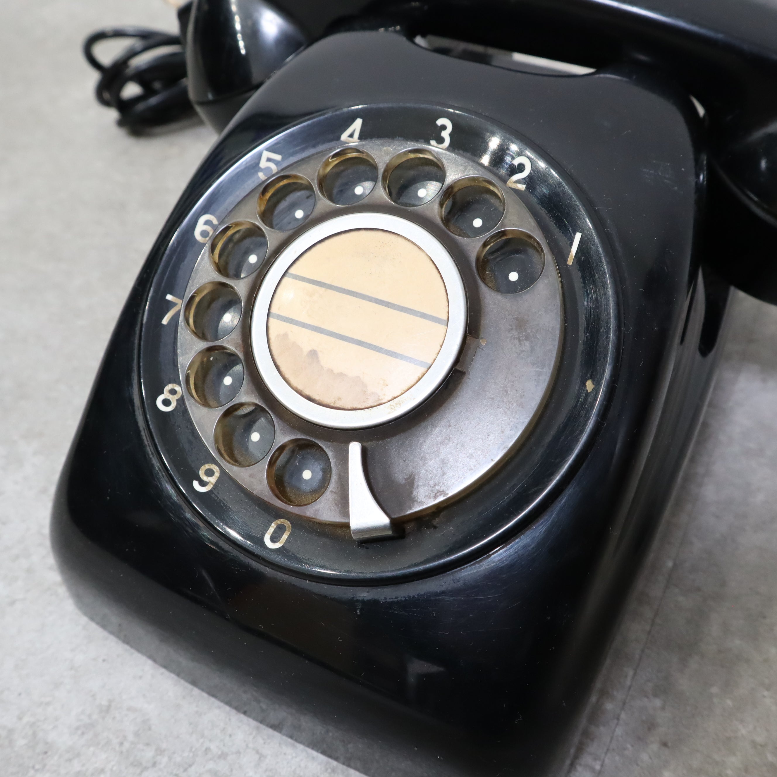 黒電話 df6d0c593adff6ca7d1a7d45a8814f