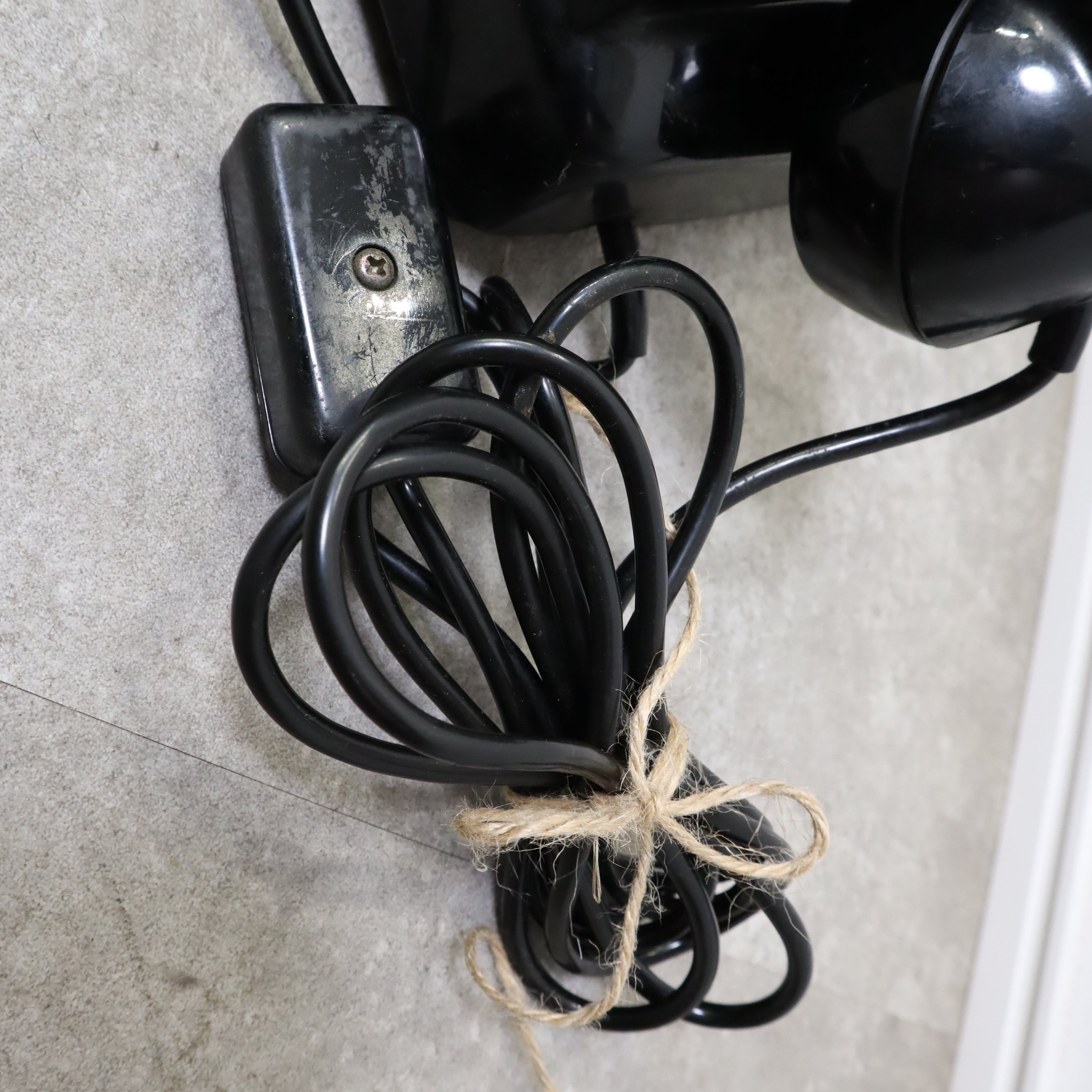 これぞ昭和の象徴！黒電話【EC1207】 – バナルオンラインショップ