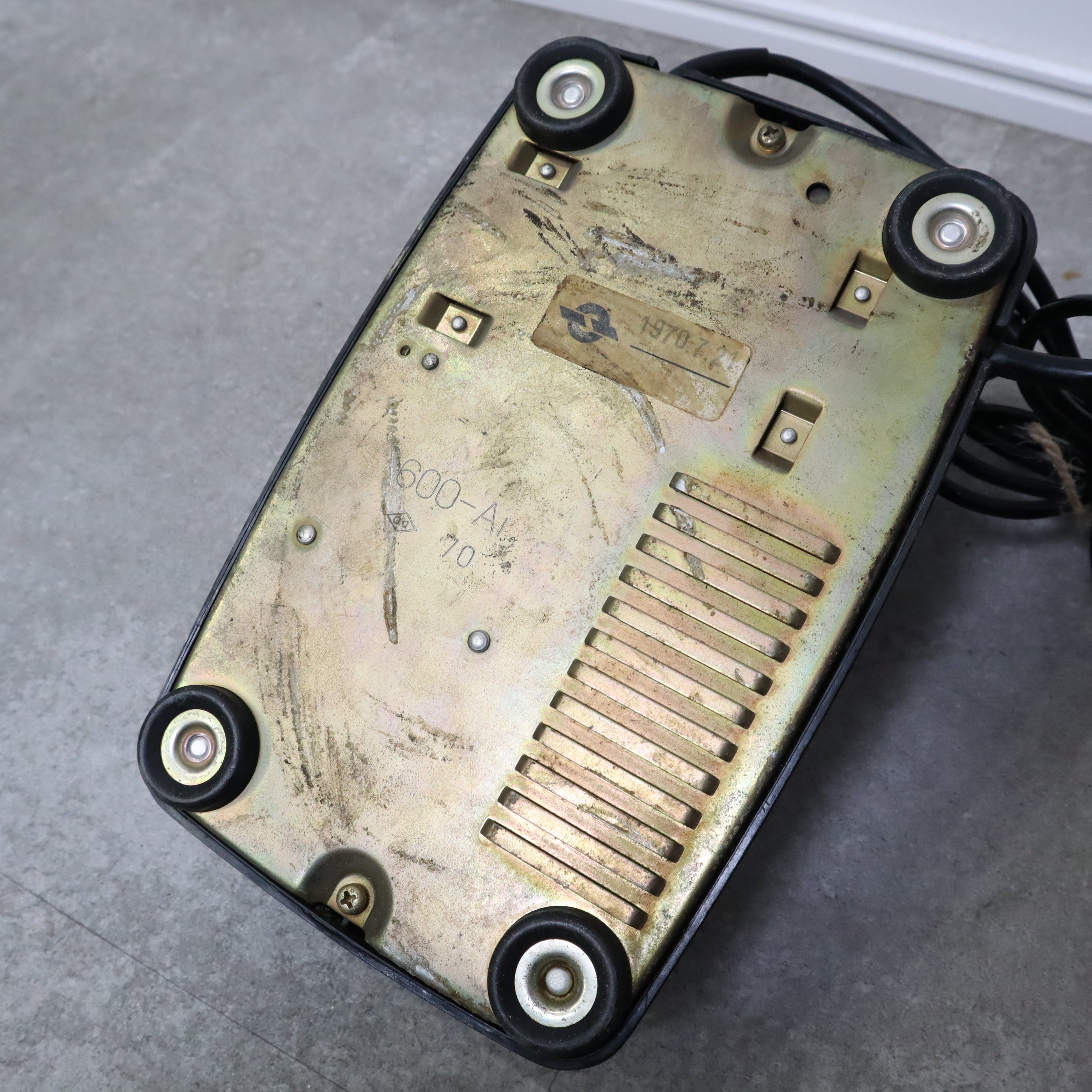 これぞ昭和の象徴！黒電話【EC1207】 – バナルオンラインショップ