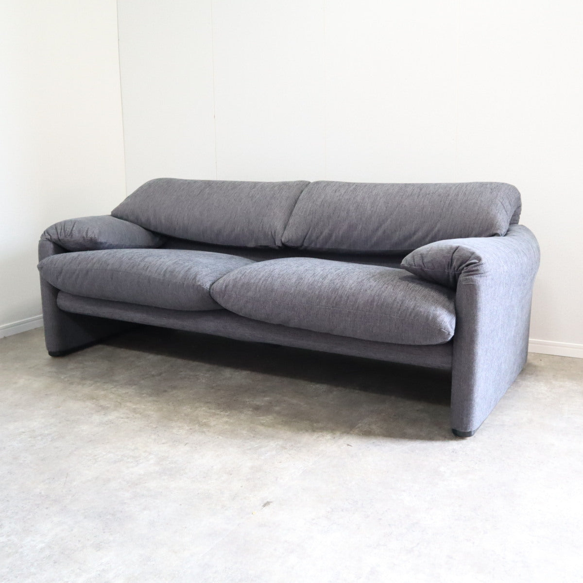 カッシーナ cassina マラルンガ ヴィコマジストレッティ