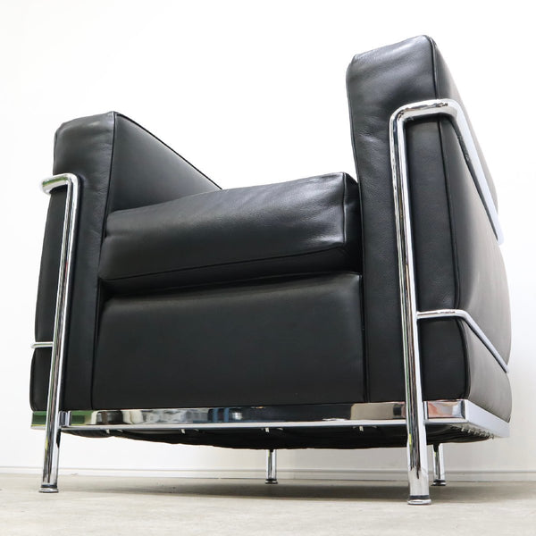 【美品】正規品 Cassina カッシーナ LC2 1人掛けソファ ル・コルビュジエ 本革 刻印あり No.4【12B2211055】