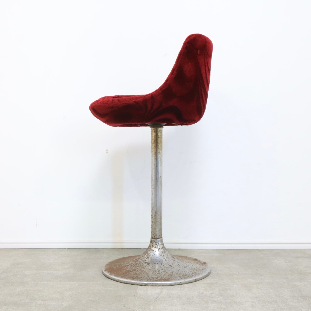 喫茶店　バー　チェア　ワインレッド ベルベット　レトロ　ミッドセンチュリー 喫茶店 バー チェア ワインレッド ベルベット レトロ ミッド