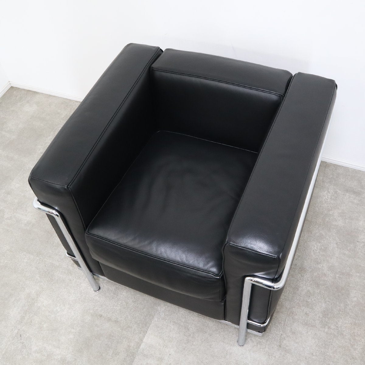 正規品 Cassina カッシーナ LC2 1人掛けソファ ル・コルビュジエ 本革
